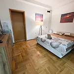 Apartment Signature Free Parking