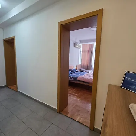 Signature Free Parking Apartman *