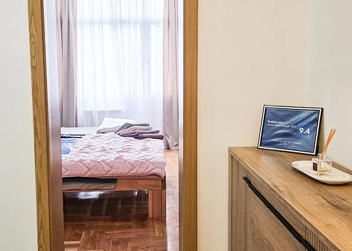 Signature Free Parking