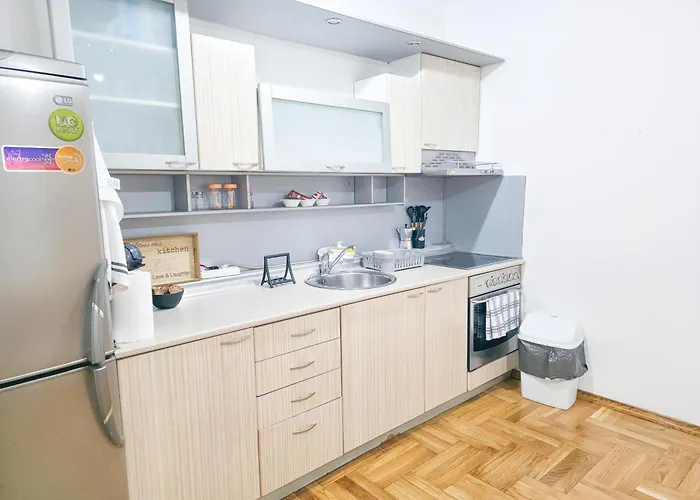 Signature Free Parking Apartament Skopje