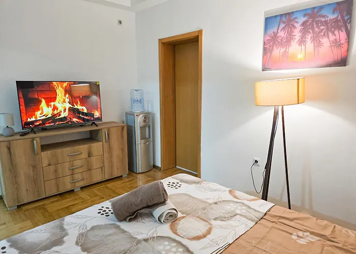 Signature Free Parking Szkopje