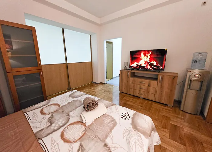 Signature Free Parking Apartman